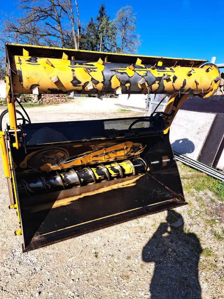 8e56b651-2a2b-49ae-9f10-79d5b5775966-Emily Blaser (3).jpg