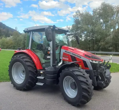 Massey Ferguson 5S 135 Dyna 4 Essential    135PS!!