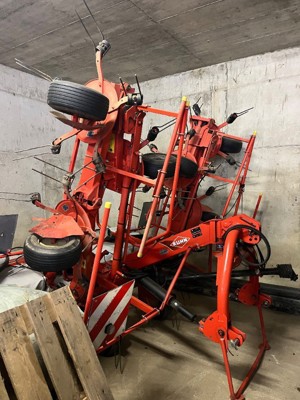 Pirouette Kuhn GF 7902