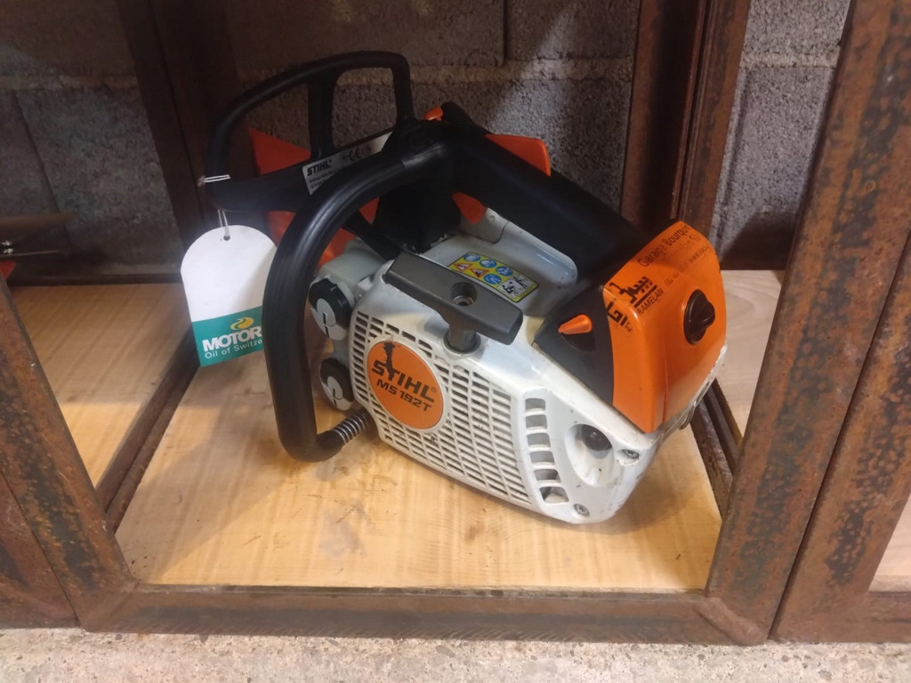 75ca79e4-af94-49ef-8f0b-6d1240b7b6f1-Stihl Stehlin (4).jpg