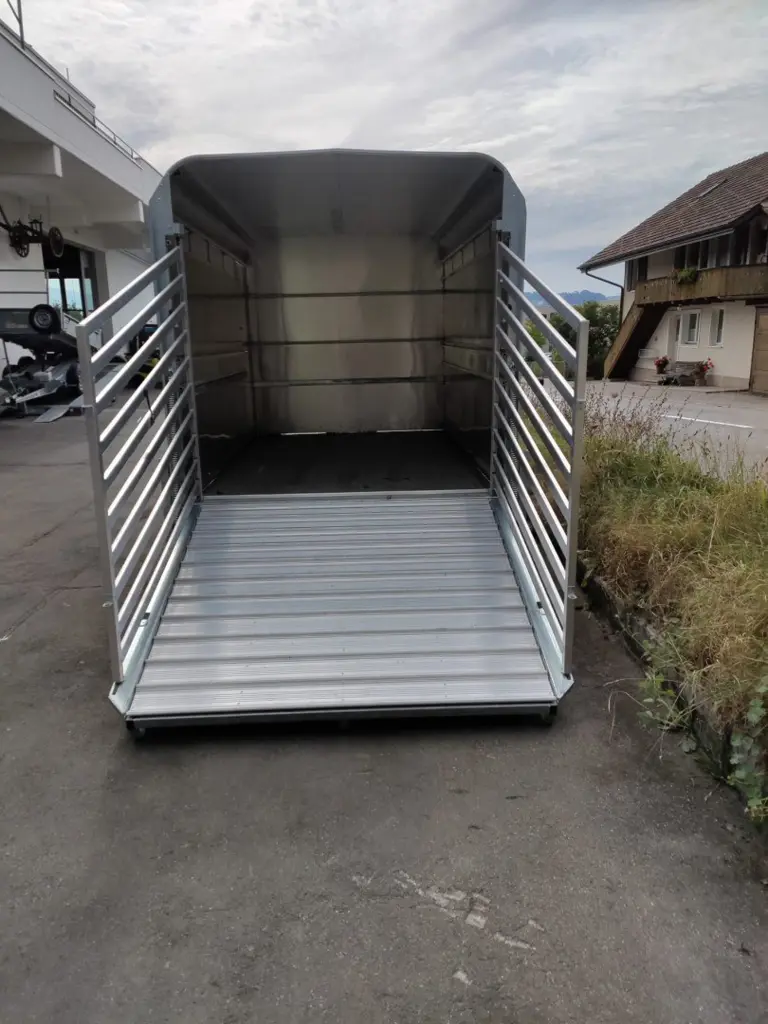 Ifor Williams Viehanhänger DP120