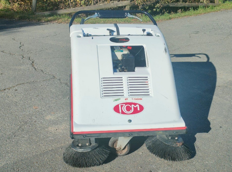 4f686ea8-39d3-4eb8-9978-36bd5c48e7f1-RCM Wischmaschine2.jpg