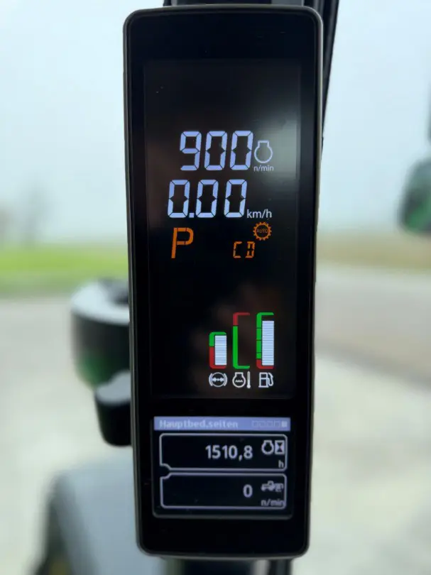 db295dd2-b126-4f80-9135-902e2bbf2d17-John Deere 5125 R_8.jpg