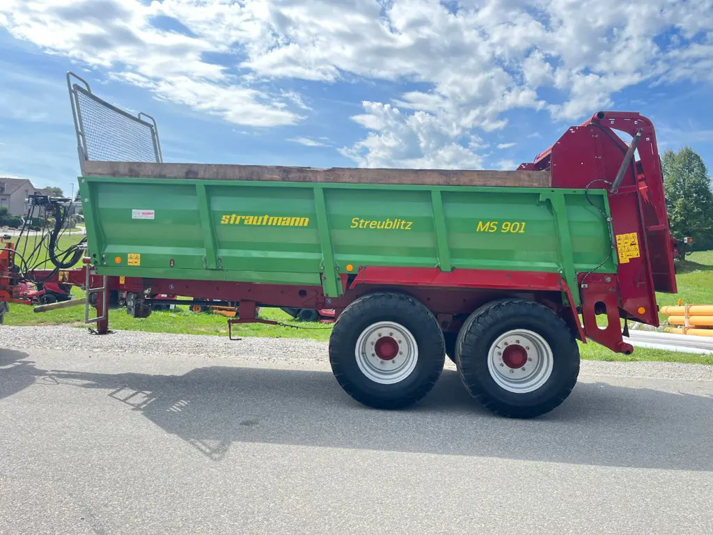 e576a870-de27-4112-824a-36b27d43dfd5-27757 Strautmann Mistzettler MS 901 Tandem (2).jpg