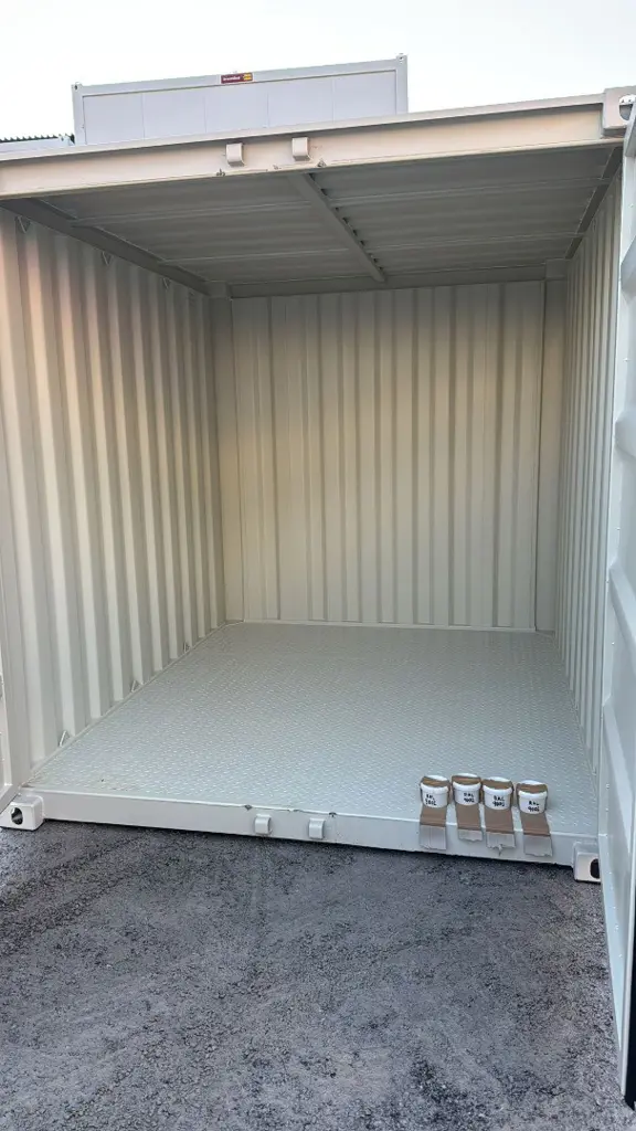 11da8d53-235d-424b-a91d-c07f4487d6d0-WhatsApp Image 2025-11-18 at 09.09.04 (5).jpg