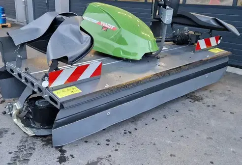 c6b46f88-2710-48dc-b338-f888cf03c779-slicer3.jpg