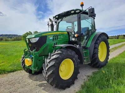 John Deere 6125R
