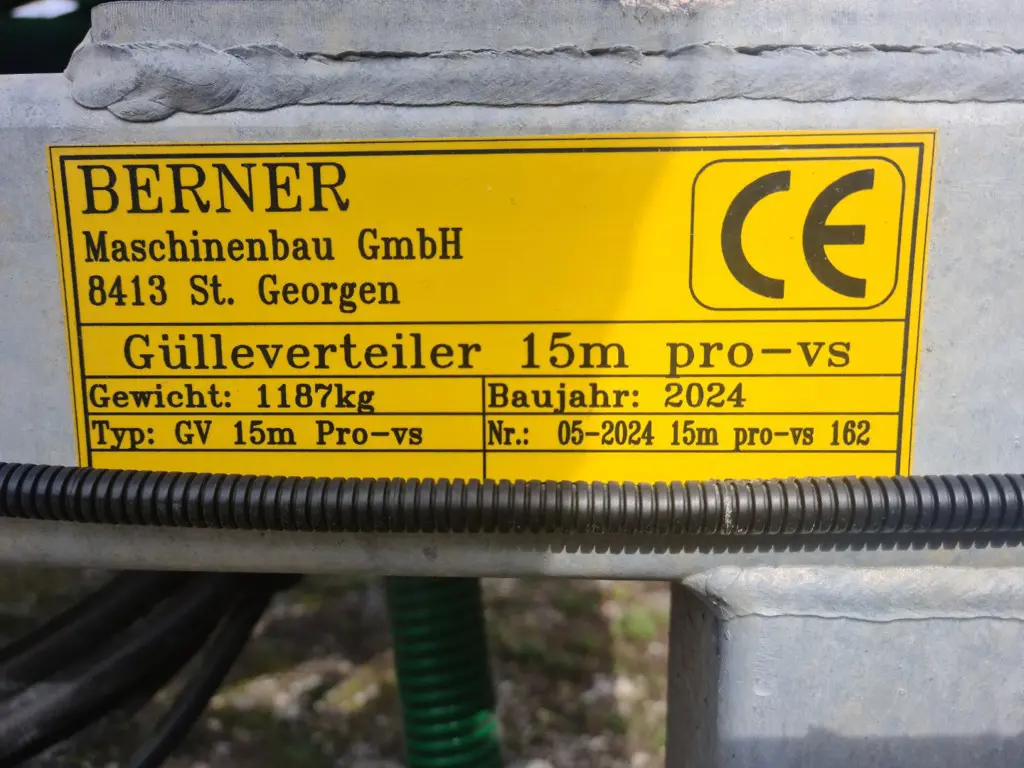 ceddb1f0-86fd-4819-9d94-ca36431df009-Schleppschlauchverteiler 4.jpg