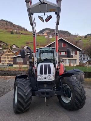 Steyr Multi 4120
