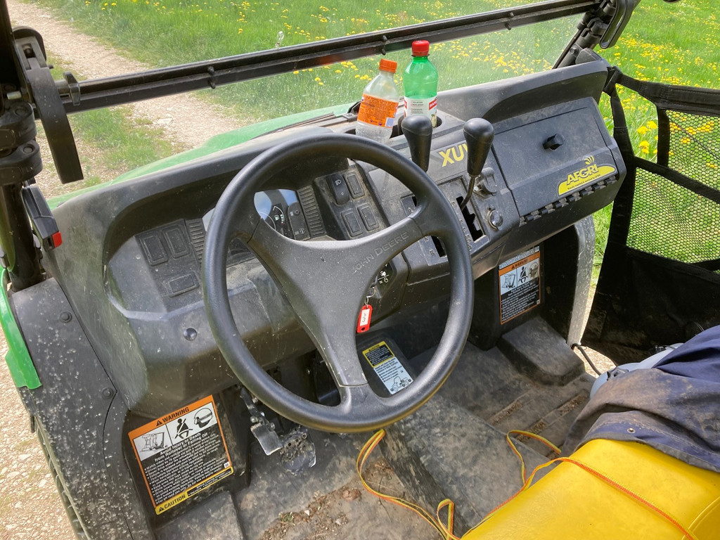 2ad47d43-7d64-451c-8807-0614a034a8c7-John Deere Gator (4).jpg