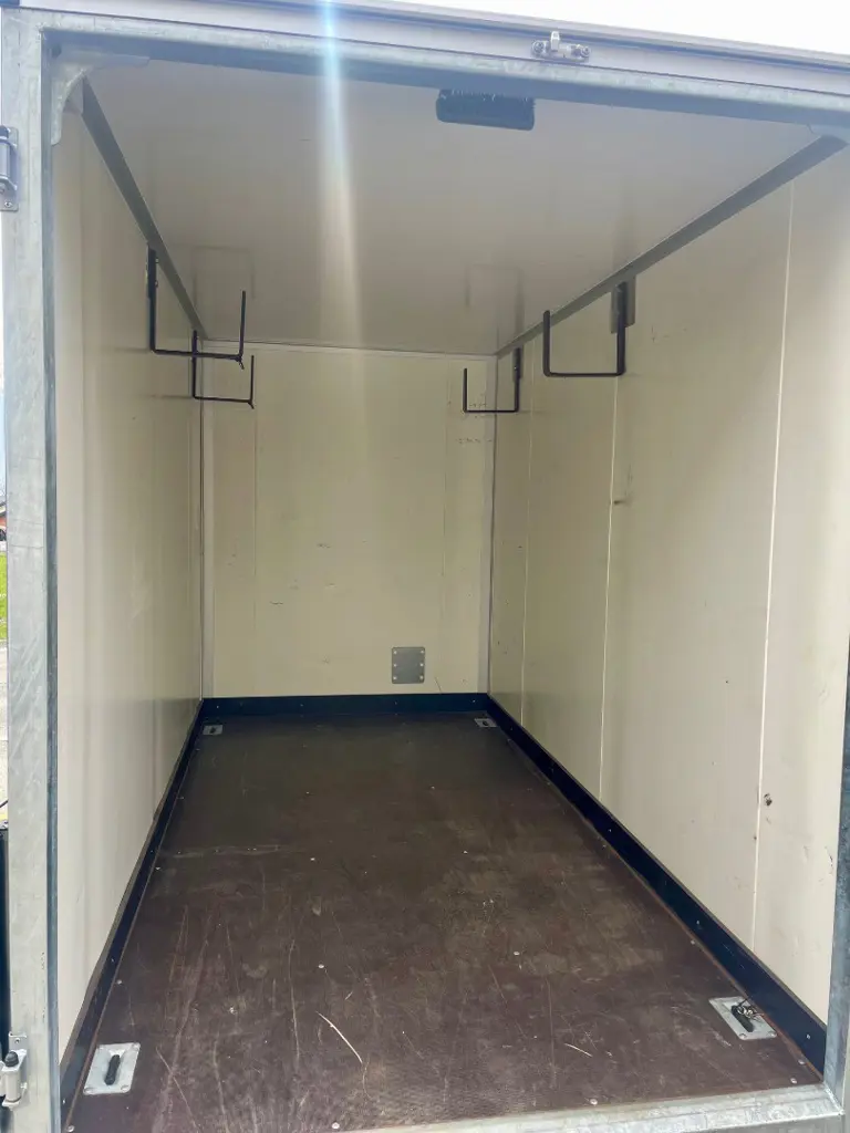 Remorque fourgon Vezeko occasion