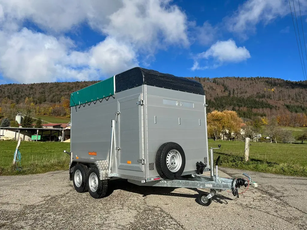 5c915510-8623-49da-b40f-46712529b3d4-Vezeko 2700 D (16).jpg