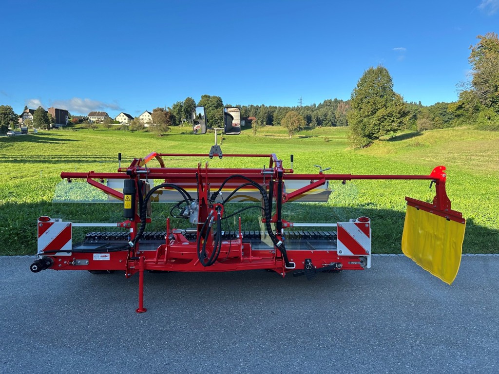 693d0e18-9aa8-42f9-910c-1a6b08f58faa-35385 Pöttinger Mergento F 4010 Alpin (4).jpg