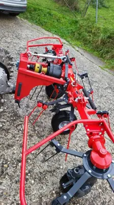 Kreiselheuer Sip Spider 350/4 Alp zu Motormäher Vorführ