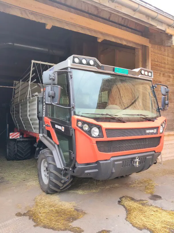 80f50475-e2c8-45ac-aa53-b756d436aca7-Transporter Muli T10X VAR217020C4190295.jpg