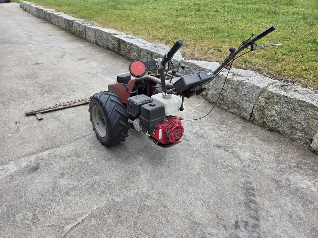 68e97e11-3709-473e-833f-55af8c46a462-IMG-20251222-WA0014.jpg