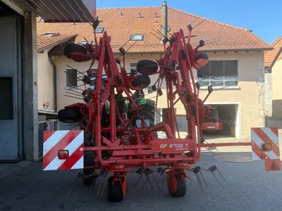 Pirouette KUHN GF8702T