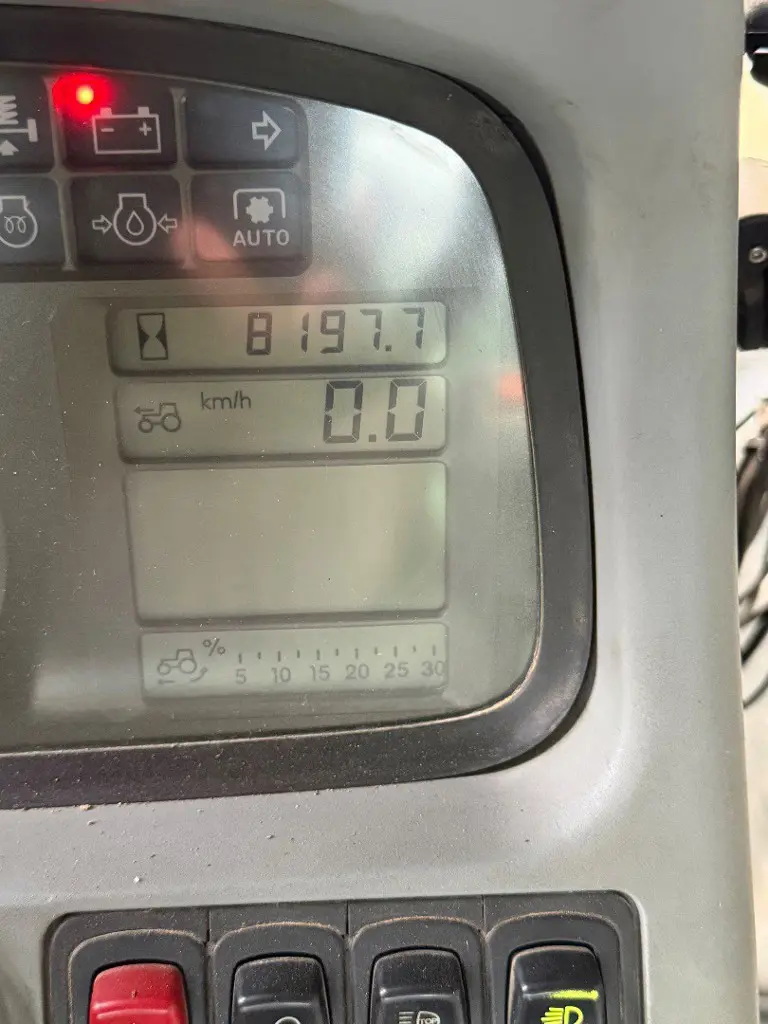 19687d38-ff54-4a09-b3c8-886795833f85-IMG_0388.jpg