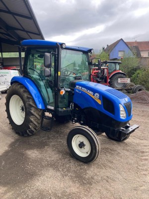 NEW HOLLAND T 4.65S