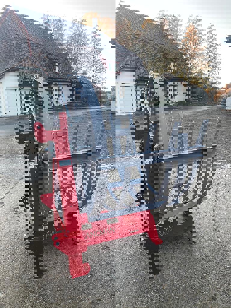 b0017f90-fa42-40f7-a66f-e043ade4c494-WhatsApp Image 2023-12-28 à 16.15.24_5b786f82.jpg