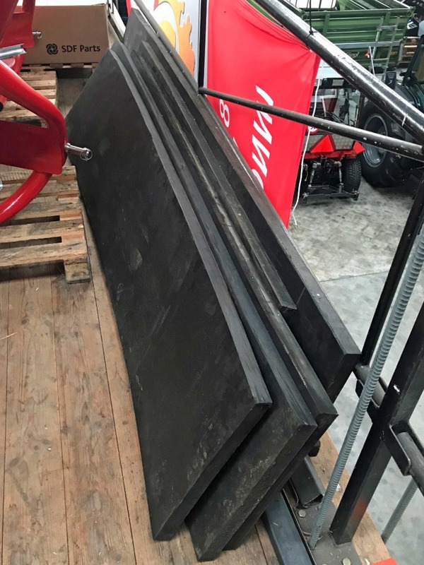 b5973b99-509f-4daa-8682-863d94809bf3-razo_gummischiebeschild 3.jpg