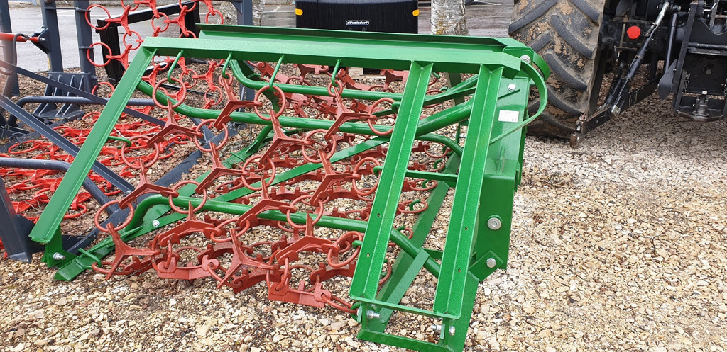 120e8bcd-4610-42e3-9acf-7240574dba2b-Düvelsdorf herse 4 m (4).jpg