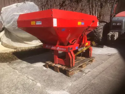 Düngerstreuer Rauch MDS 900 Liter