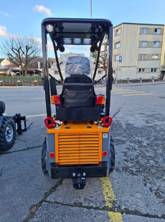 c8e40665-b4af-4226-99c5-999dab73b793-