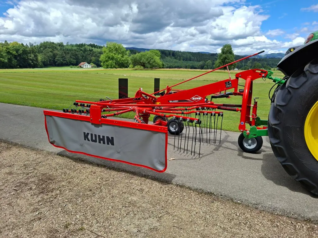 KUHN GA 4201