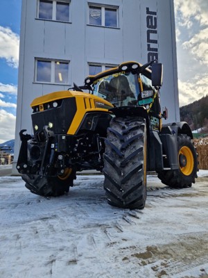 JCB Fastrac iCON 4220