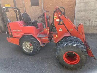 Hoflader Schäffer 4048