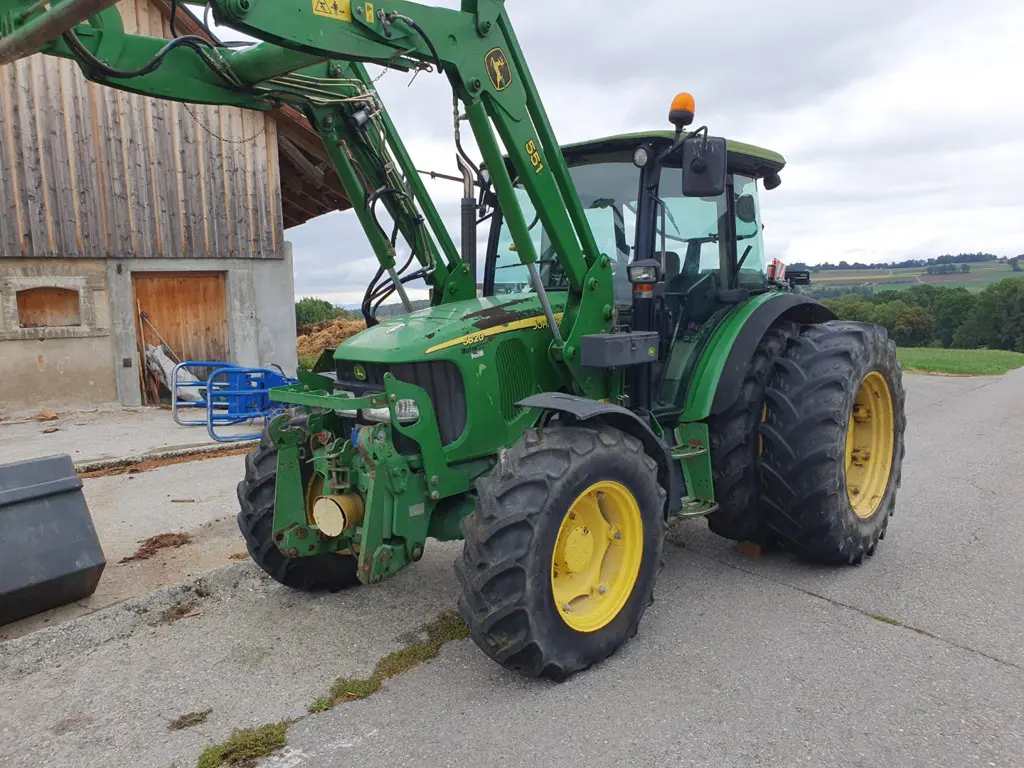 Tracteur john deere 5820