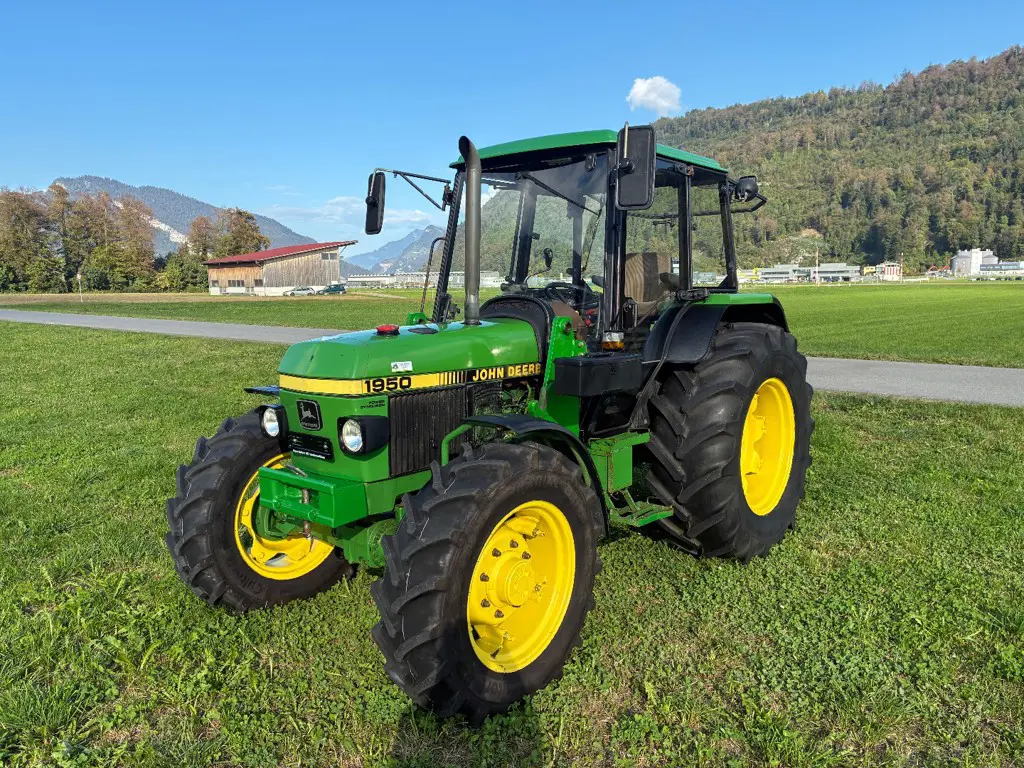 John Deere 1950 MC1 Allrad Frontlader