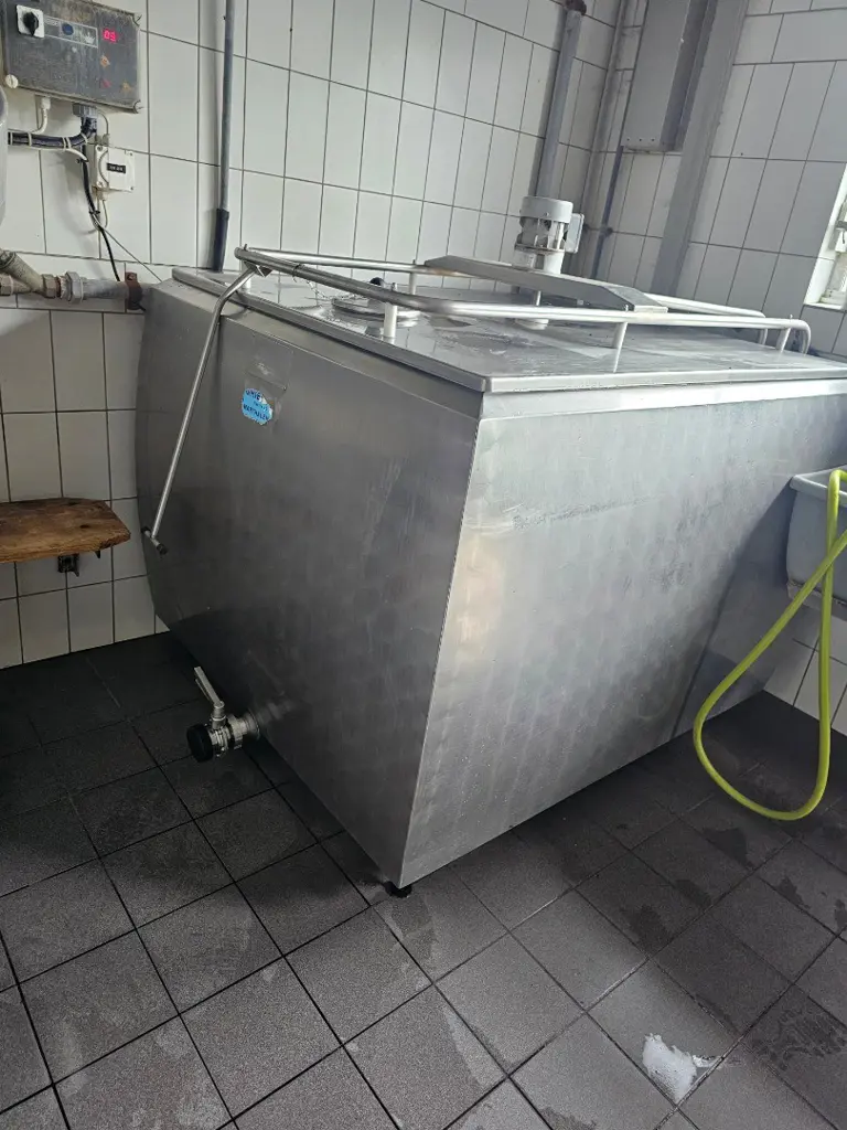 3a2e59a2-52b4-4868-b285-5c0c67a3823e-20260610_101045.jpg
