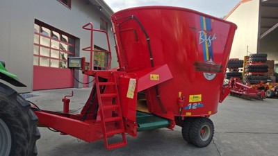 Futtermischwagen Peecon Biga 120