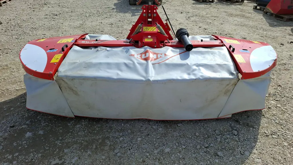Faucheuse à disques frontale Kuhn