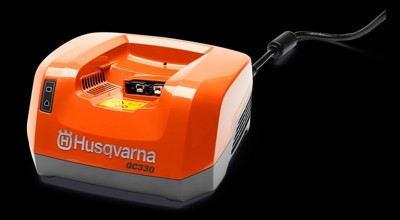 Akku-Ladegerät QC330