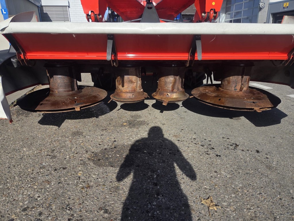 27fe8fb9-2c5e-463f-a121-672bccb8945b-PHOTO-2025-10-29-11-35-23 2.jpg