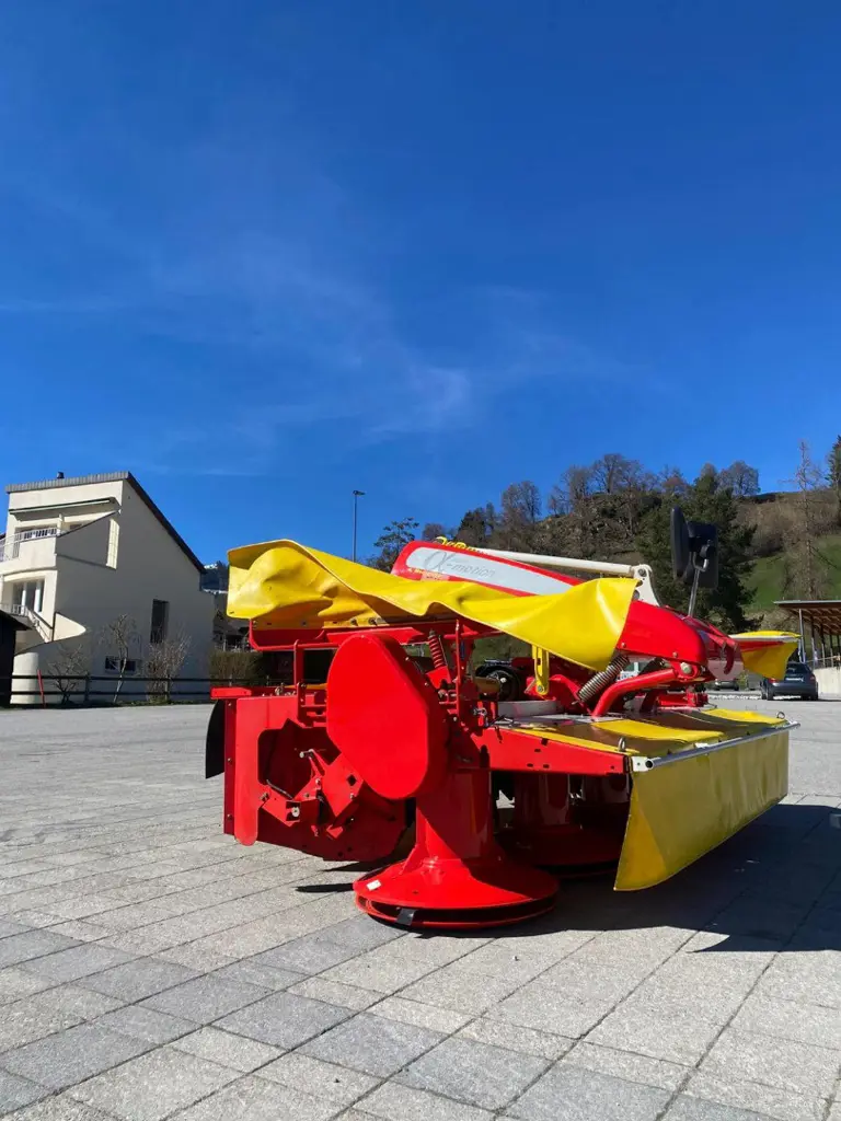 afd15f35-3c67-4c7c-88b4-93d8b51733f6-WhatsApp Image 2026-03-18 at 08.52.13 (1).jpg