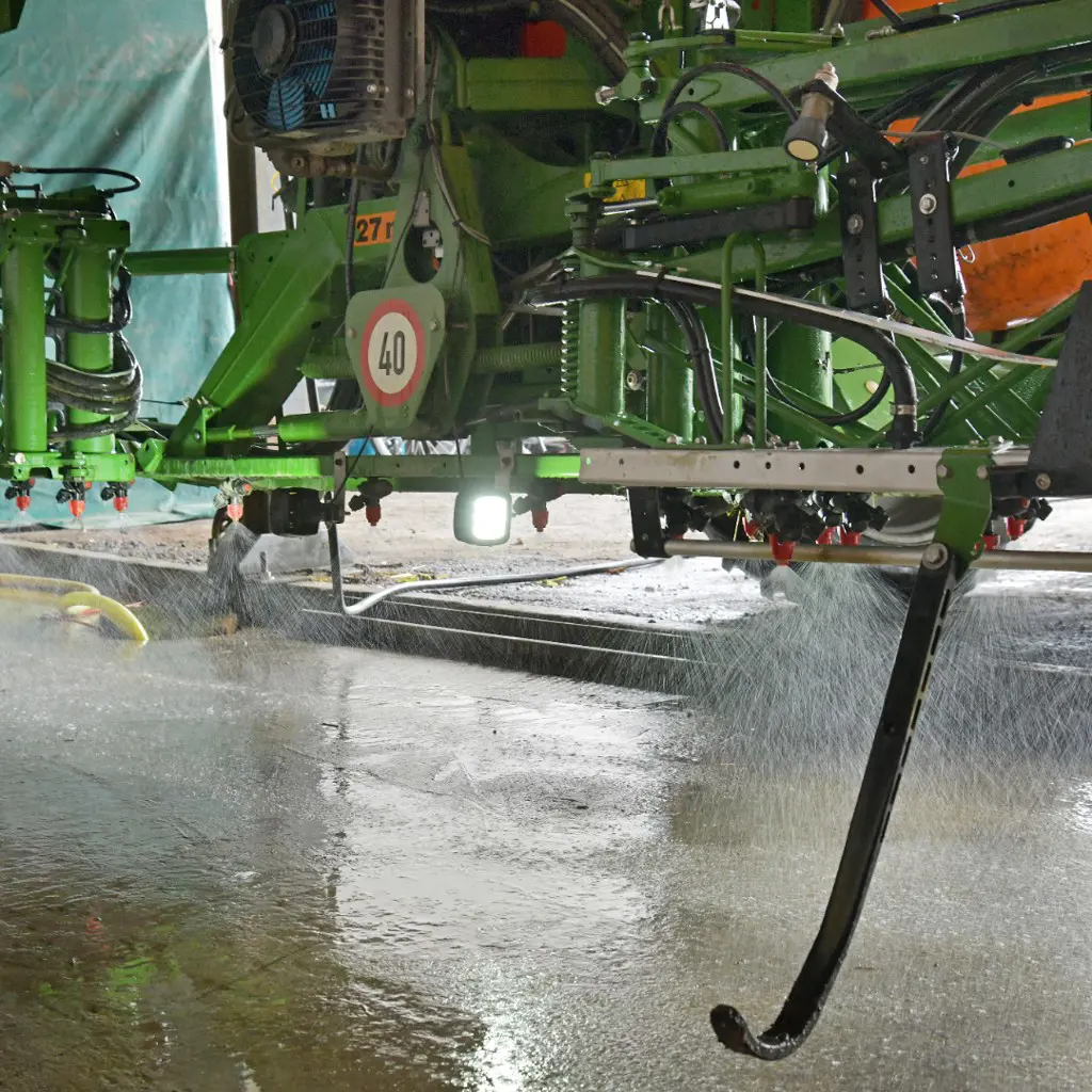 Filteranlage Abwasser / Waschwasser mit Aktivkohle