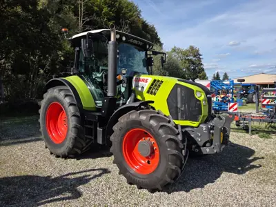 CLAAS ARION 550 CMATIC