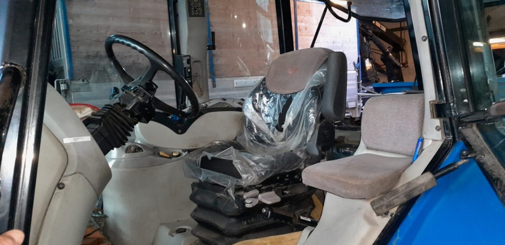 363e6070-f77e-44cd-a784-b9247edb9802-WhatsApp Image 2026-01-01 at 18.08.35 (1).jpg