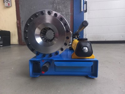 Leichte , manuell - Hydraulische Hydraulikschlauchpresse Hydraulik - Schlauchpresse für Reparaturservice in Werkstattwagen , Landwirtschaft oder Privatgebrauch