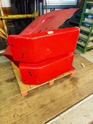 Kotflügel MF 165 4 Stück Preis je Stück