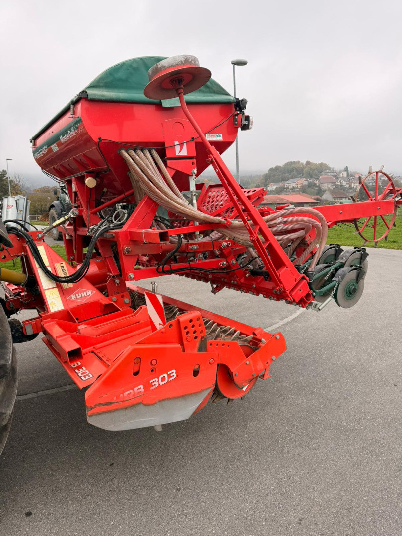 f6918719-868f-4a44-b9b4-357688037cb5-WhatsApp Image 2025-10-21 à 07.jpg