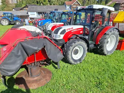 Steyr Kompakt 4095 Mähtraktoren