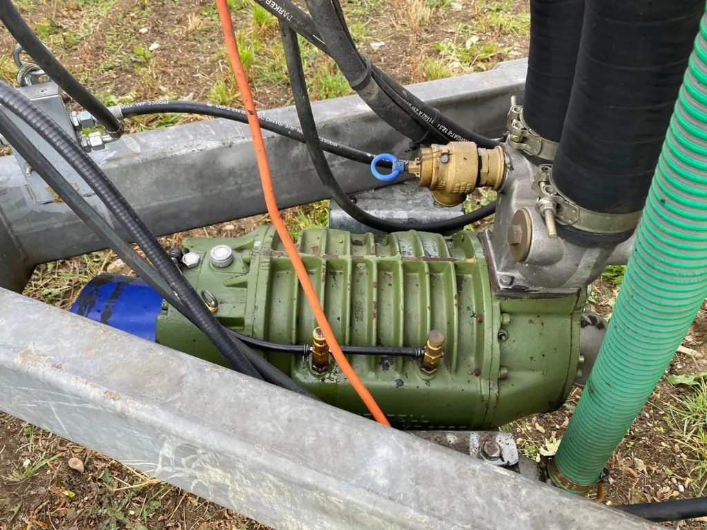 5da2cd9e-8bf5-4859-87b8-646ab7fae66f-WhatsApp Image 2026-04-14 at 10.jpg