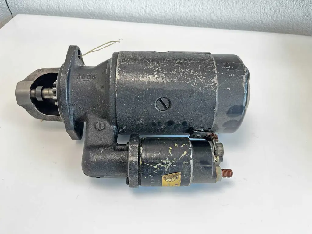 db17c597-98c7-4fea-a43a-8ee79548d784-36837-Bosch-Anlasser-EJD1.jpg