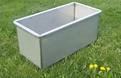 Tränketrog Chromstahl 1.5 Meter / 290 Liter