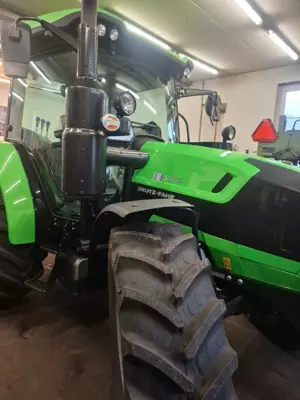 Traktor Deutz 5115 GS mit Fronthydraulik +Zapwelle